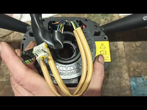 Видео: Fiat Grande Punto не выключается ближний свет, устранение болячки