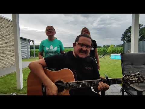 Видео: Седая ночь (Cover). Сестры Марковы + один.