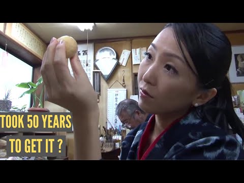 Видео: Нэцкэ, сделанные в Исэ, характеризуются использованием редкой древесины, известной как «деревянна...