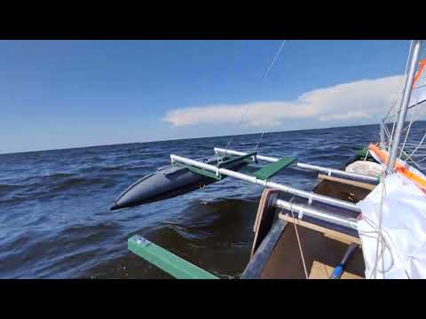 Видео: Выход в сильный ветер. Sailing canoe vlog - выпуск 5.