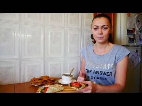 Видео: Цезарь ролл с куриным шницелем на ПЕРЕКУС, ЗАВТРАК  ВКУСНО и БЫСТРО
