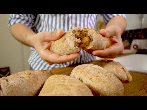 Видео: Пирожки с капустой, запеченные без масла и из цельнозерновой муки