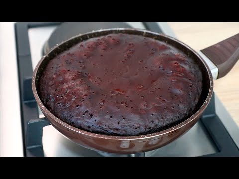 Видео: За 5 минут КОПЕЕЧНЫЙ Пирог на Сковороде! БЕЗ МИКСЕРА, ЯИЦ и МОЛОКА. Шоколадный Crazy Пирог!