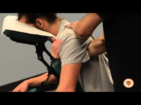 Видео: Массажное кресло