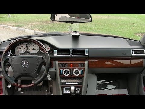 Видео: MERCEDES BENZ W 124 Замена радиатора печки!