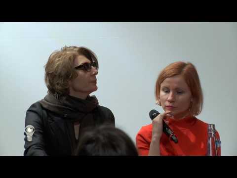 Видео: Встреча с поэтом Кети Чухров и творческой группой спектакля «Love Machines»