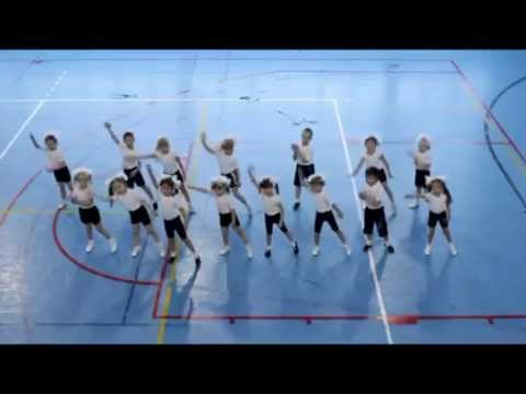 Видео: Флэшмоб Детский Сад №35 Краснокамск