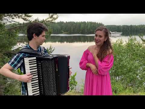 Видео: Мы на лодочке катались☀️ поёт Юлия Борисевич