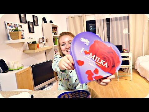 Видео: VLOG: Я В ГРУППЕ НЕ ОДНА БЛОГЕР! 01.10.15