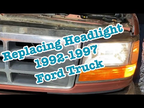 Видео: Как заменить блок фар в грузовике Ford 1992-1997 годов
