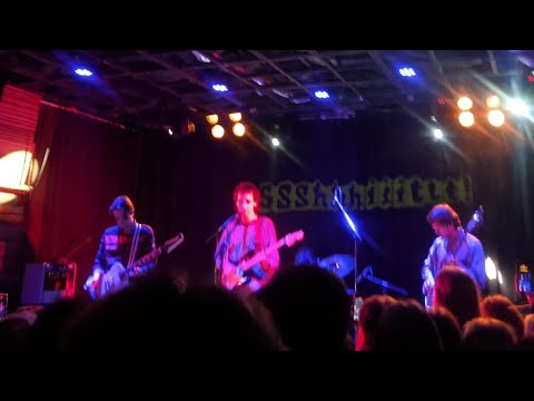 Видео: ssshhhiiittt - солнечный свет