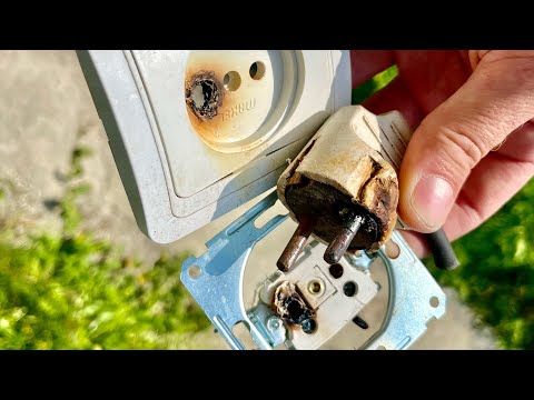 Видео: Проехал 100 км на электроскутере ради замены розетки и провода 😱 | Будни ЭЛЕКТРИКА⚡️