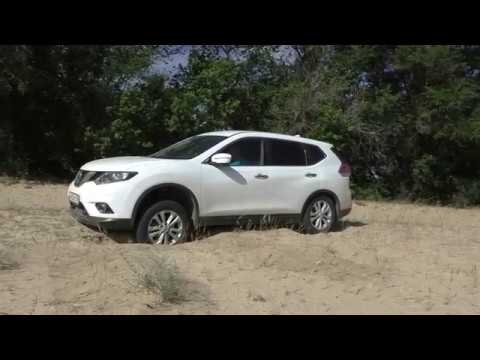 Видео: X-Trail - Duster на песке.