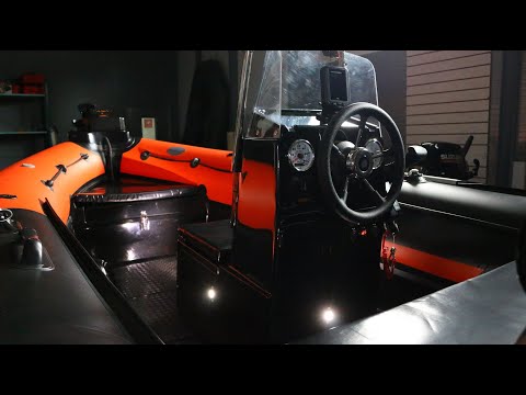 Видео: Оснащение РИБ Навигатор 450, установка лодочного мотора Tohatsu M 30 EPS от команды "Профиснасть"