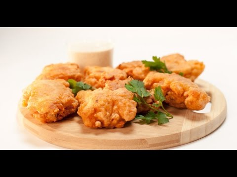 Видео: Куриные крылышки в оригинальной панировке | Птица. От филе до фарша