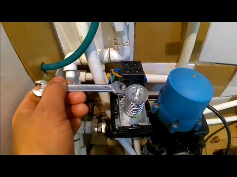 Видео: Регулировка реле давления воды.