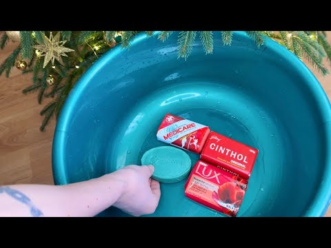Видео: ASMR SOAP ❤️ Red & Green 💚 WASHING AND SOAKED SOAP• Это должно было быть видео на НГ 🎄😆