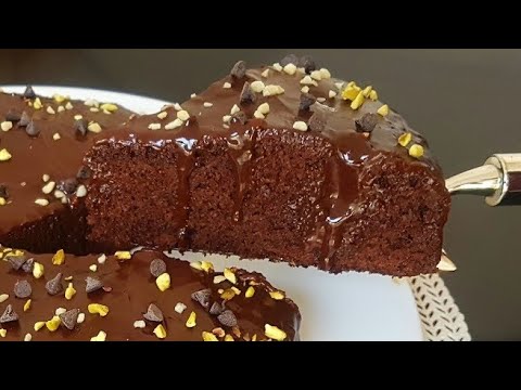 Видео: ШОКОЛАДНЫЙ ТОРТ лучший в мире ТАЕТ ВО РТУ очень легко и вкусно 😋