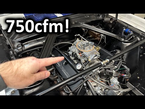 Видео: Установка нового карбюратора Holley 750 куб. футов в минуту