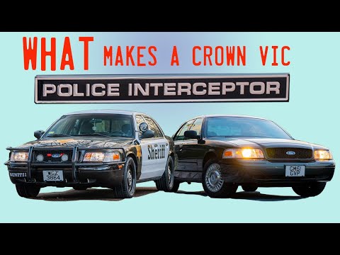 Видео: Что делает полицейский перехватчик Ford Crown Victoria P71 особенным?