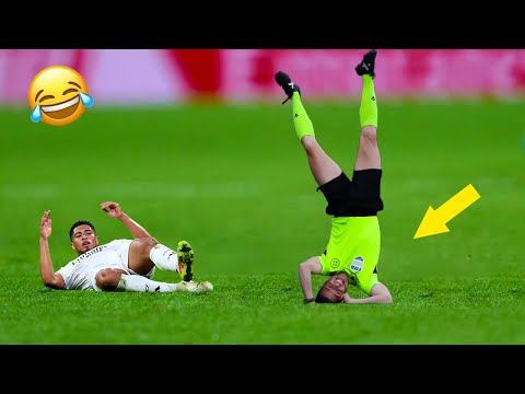 Видео: Самые смешные моменты в футболе