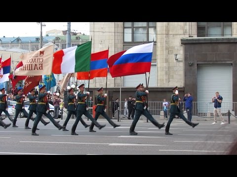 Видео: Открытие парада оркестров // 2014