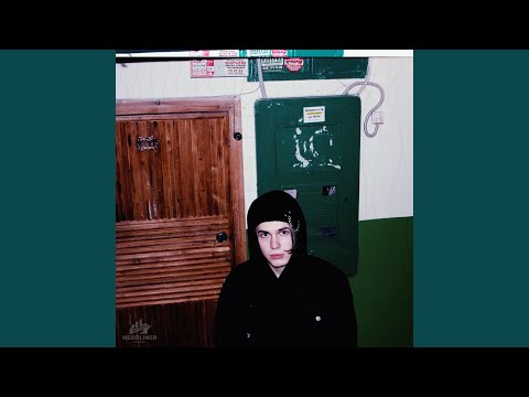 Видео: пустой бокал