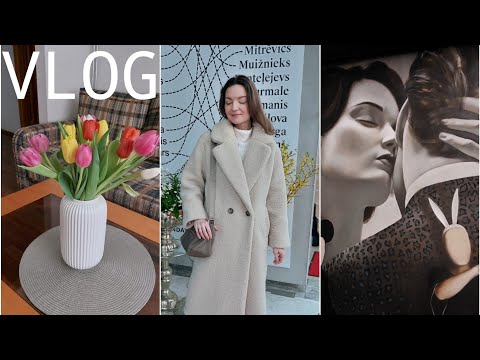 Видео: VLOG. Новая галерея и выставка, кафе с вкусными варениками, магазин цветов и декора 🤍