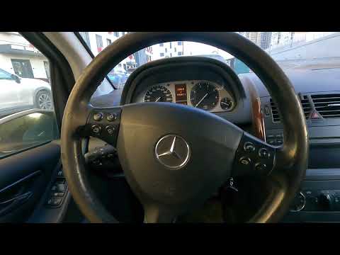 Видео: Приборная панель Mercedes