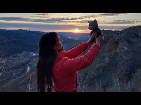 Видео: НОЧЁВКА в ПАЛАТКЕ в ТАЙГЕ весной 23 года.