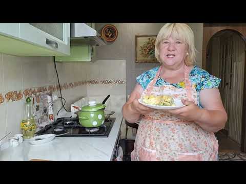 Видео: Лодочки из кабачков, фаршированные. Красный борщ