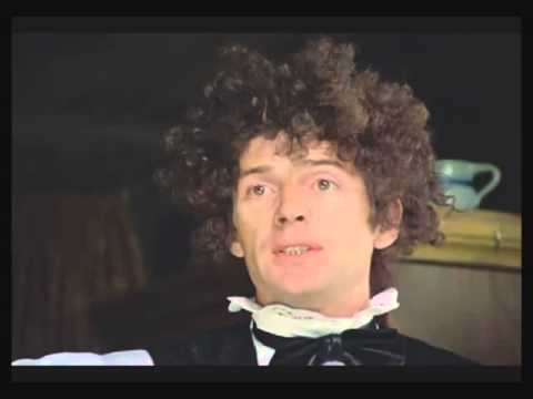 Видео: Уно моменто (песня из кинофильма "Формула любви")