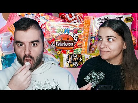 Видео: ОПИТВАМЕ АЗИАТСКИ СЛАДКИ С ДЕНИТО 🍬