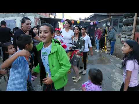 Видео: Рожден ден на малката принцеса Стефи Гр Смолен