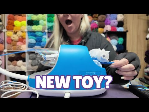 Видео: Распаковка и тестирование нового инструмента ⭐ Неделя вязания крючком и спицами