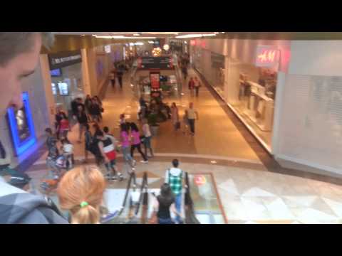 Видео: Срочная Эвакуация ТЦ Аура Ярославль 19.07.