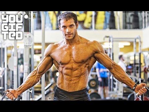 Видео: Не классический тренинг! Александр Дубков.