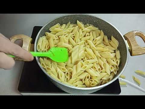 Видео: Паста с тунцом, так её при мне, делал итальянец. Очень быстро и очень вкусно #паста