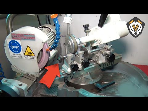 Видео: Станок для шлифовки клапана и его торцовка RV3000 | Ремонт ГБЦ