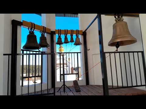 Видео: Завершили ещё одну уютную колокольню. Голос храма.