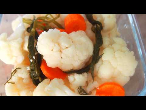 Видео: Засолка цветной капусты холодным способом. Капуста получается вкусная, хрустящая.
