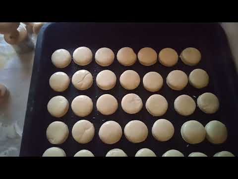 Видео: печу просфори