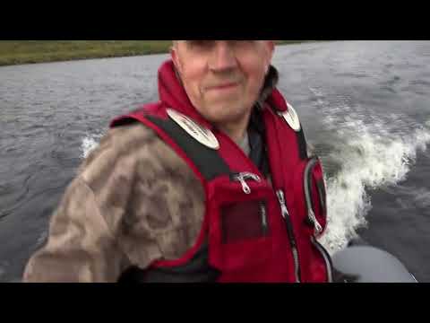 Видео: Рыбалка на Кольском полуострове,поход в тундру на поиски рыбацкого эльдорадо