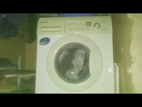 Видео: Стиральная машина Samsung 60° 800 оборотов Цветная ткань