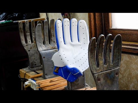 Видео: Процесс изготовления бейсбольной перчатки для профессионального игрока. Перчатка аутфилдера.