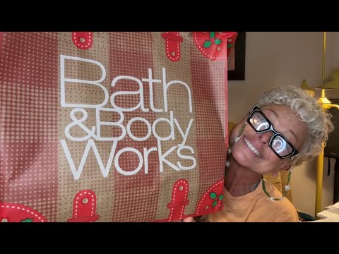 Видео: Bath & Body Works Haul! Я потратил на себя 2 доллара! Я никогда так не делаю, ну ладно, может быт...