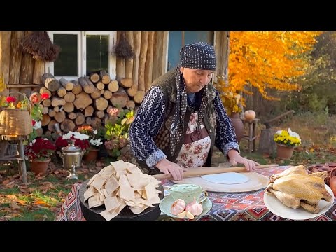 Видео: Домашние хинкали с курицей по-деревенски — просто, вкусно и по-душевному!