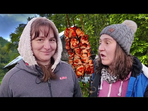 Видео: ШАШЛЫК  НА  ПРИРОДЕ  В  СЕЛЕ  С  НОВОЙ  ПОДРУГОЙ.