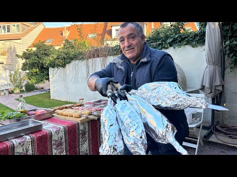 Видео: Этот настоящий мясной шедевр на мангале вы точно полюбите приготовься и наслаждайтесь