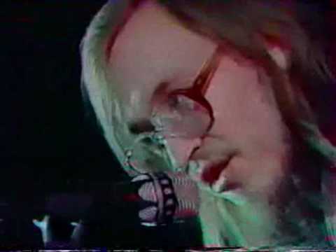 Видео: Егор Летов - Всё как у людей(Акустика, 1990)